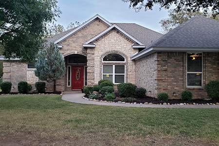 How to Keep Your Lawn Healthy During the Texas Summer Heat in Granbury Thumbnail