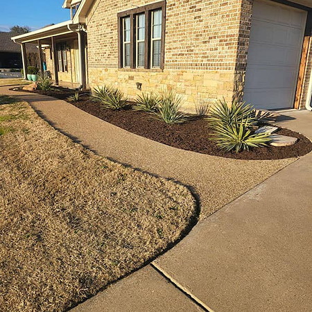 How to Prepare Your Lawn for Outdoor Summer Activities Thumbnail