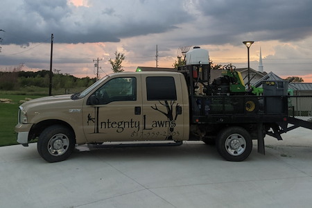 Why Pre-Emergent Weed Control Matters for Granbury Lawns